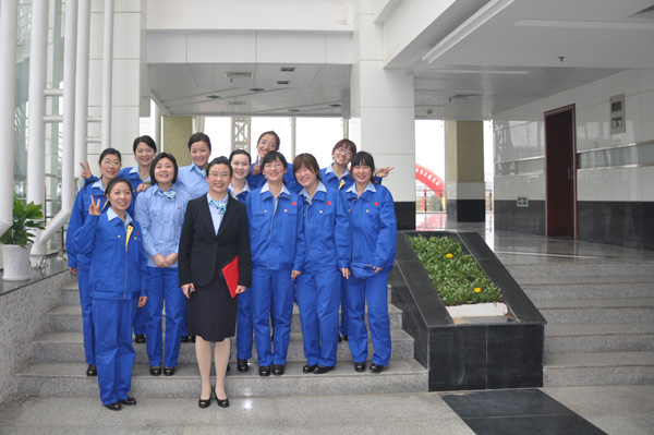 祝賀聚隆集團女職工代表參加南京市紀念“三八”國際勞動婦女節(jié)主題活動演出圓滿成功